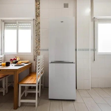 The 2nd Corner: Ideal For Groups Apartment *