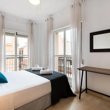 The 2nd Corner: Ideal For Groups Apartment Málaga